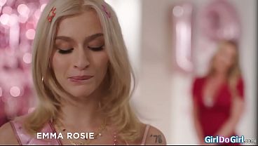 Teen Stepdaughter Emma Rosie Wants One Last Thing On Her Bday From Her Busty Stepmom Andi Avalon And That Is To Have The Milf Lick Her Pussy thumbnail