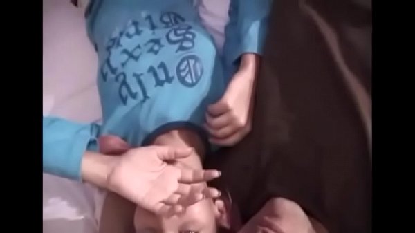 Nonton Talented Fucker Rides Dick thumbnail