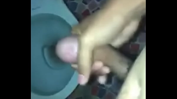 Young twink cumming in bathroom