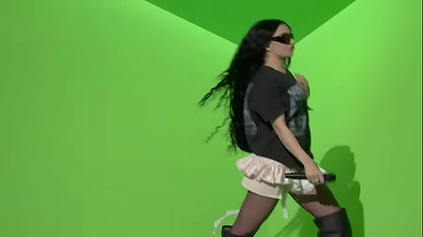 charli xcx 360 snl performance