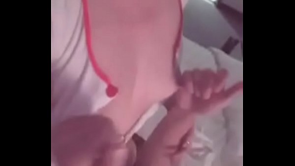 Chơi e ytá dâm dục