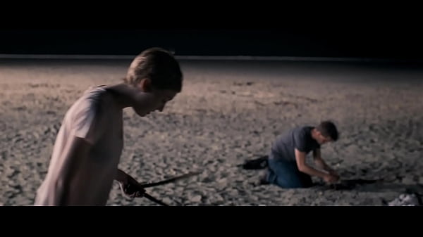 Nonton Dakota Fanning Stayed In Her Underwear thumbnail