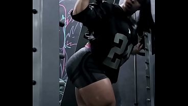 Legday vibesssss y mala iluminaci&oacute;n mi c&oacute;digo linna para 25 dragonpharma llc 10 gym fitgirl gymoutfit moti 