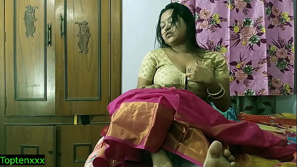 Indian sexy bhabhi getting hot for sex but who will fuck her watch till the end