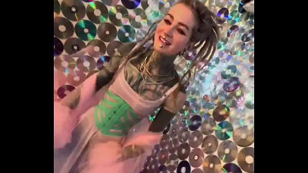 Behind the scene from my photoshooting with bjorngotzmann do you want to see the result pictures #girlswithtattoos # 