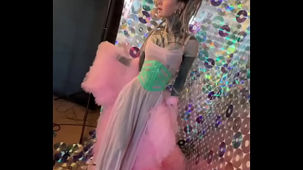 Nonton Behind The Scene From My Photoshooting With Bjorngotzmann ! Do You Want To See The Result Pictures?-#girlswithtattoos #... thumbnail