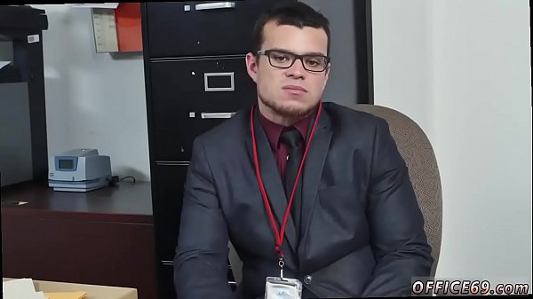 Gay porn no logging Does bare yoga motivate more than roasting people? 