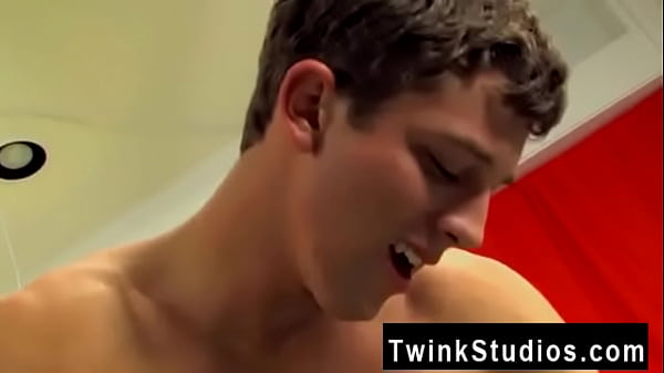 Hot gay Camden Christianson is hitchhiking in the desert just outside