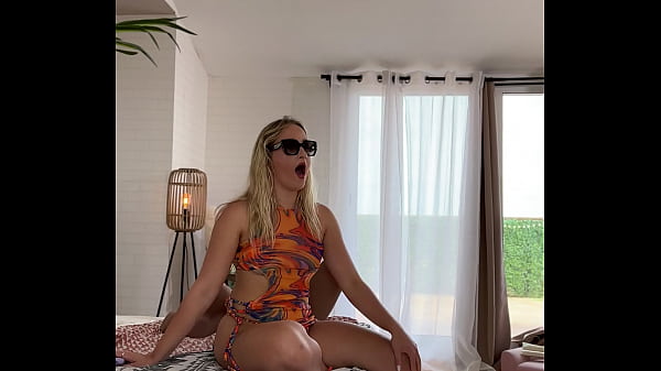 Nonton Chloe Chevalier In The Costa Brava thumbnail