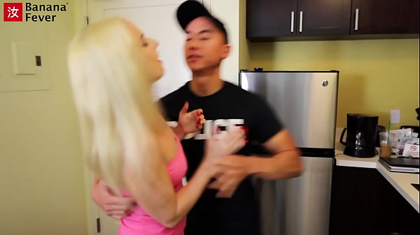 Play MP4 - Hot Prostitute Slut Bribes Asian Cop With A Fuck Job To Get Out Of Jail