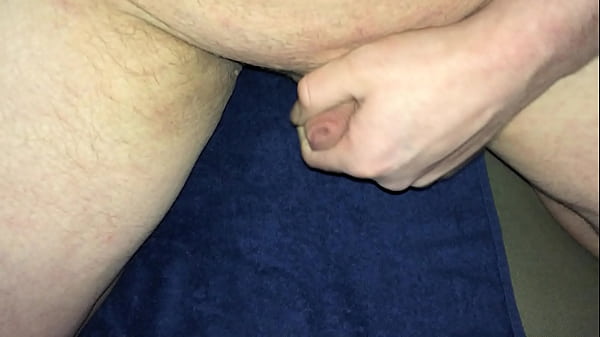 Play MP4 - CummingLots&period;MOV