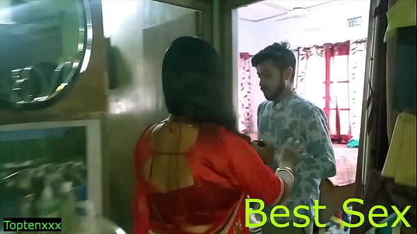 Play MP4 - Indian sexy bhabhi getting hot for sex but who will fuck her&quest; watch till the end