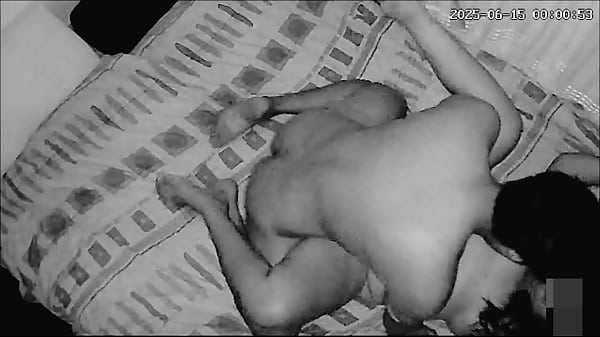 Mi novia me pidió que fuera_a quitarle lo caliente casero