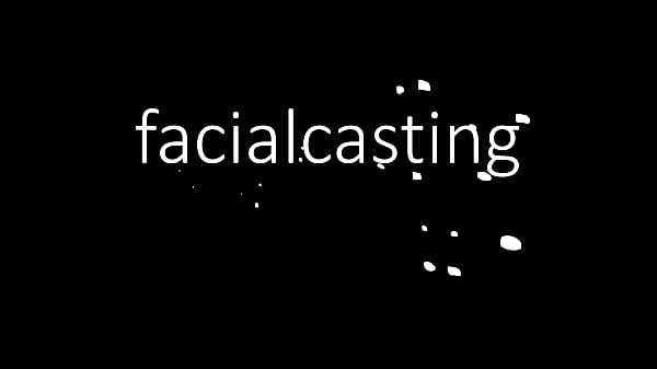 Nonton Skinny Blonde Gets Massive Facial In Casting thumbnail