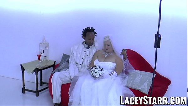 Play MP4 - LACEYSTARR - Granny bride fed with cum after BBC pounding