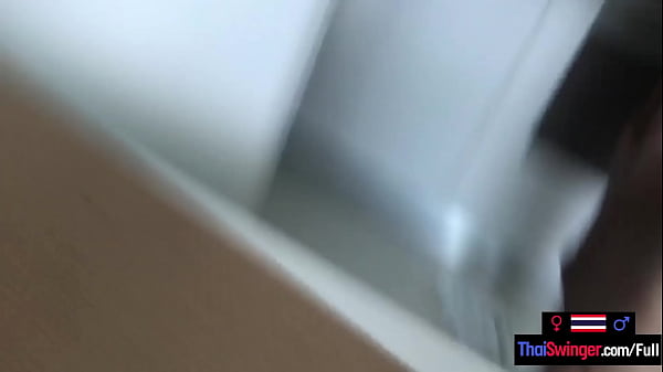 Real homemade amateur sex with Thai teen girlfriend who_received a big_cock