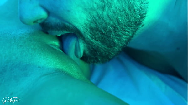 French Amateur Couple in a Sensual, Hot and Intense Video with Screams of Pleasure 