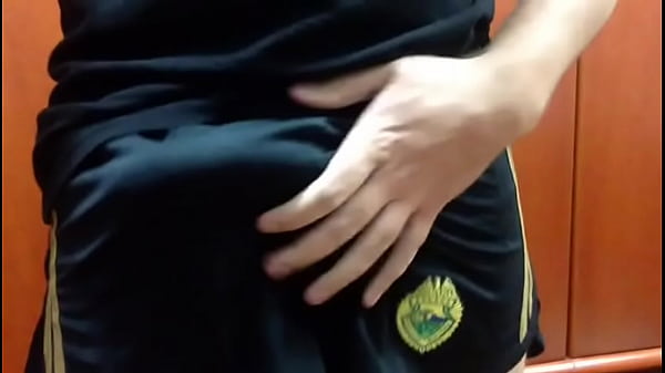 Play MP4 - Pau do militar