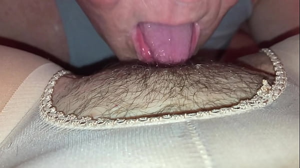 Licking Lois&rsquo_s pussy until she cums on my tongue