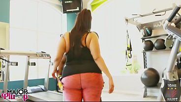 Sofia's gym trip diverts to rome's bed for big blsck cock ride 