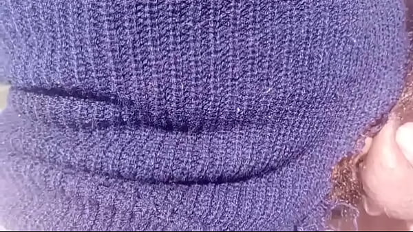 Play MP4 - Encontrei o Guarda vida musculoso nas dunas e fiz ele de putinha&comma; macetando fundo