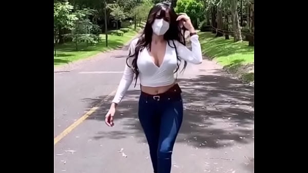 Que putona edecan rica 