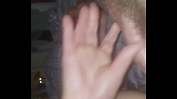 Play MP4 - Straight seduced by gay friend