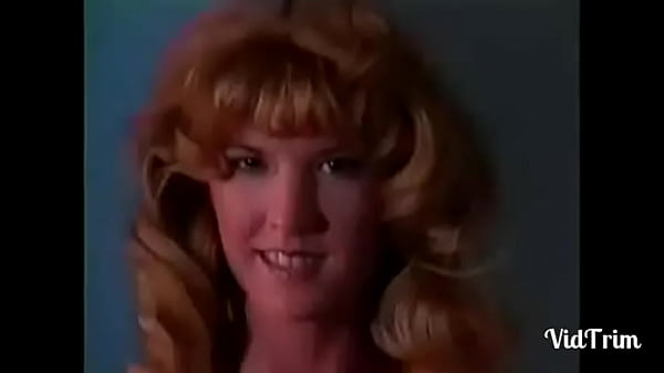 90s_Porn actress Christi Lake