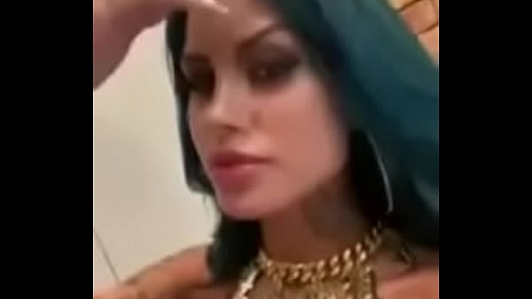 Nonton Tati Zaqui Gostosa Pelada No Banheiro thumbnail