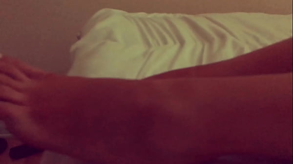 Nonton Buddy In Holly 2 thumbnail