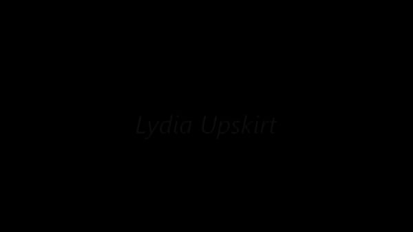 Nonton A Quick Peek Up Lydia's Skirt! thumbnail