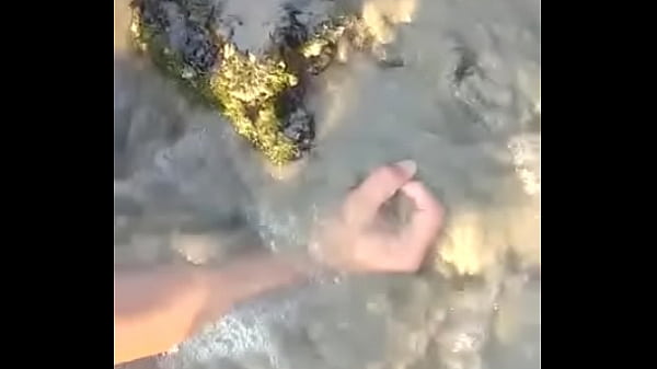 Joven cachondo coje como toro 