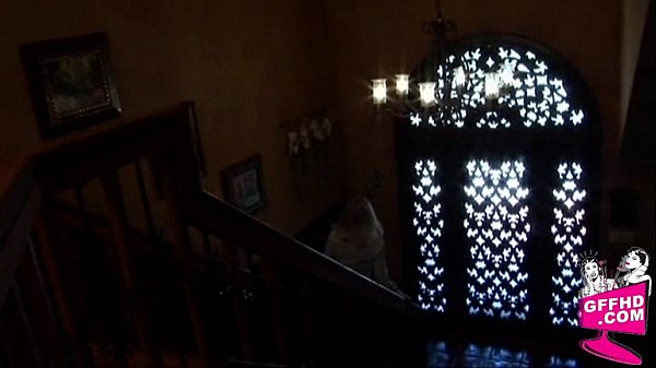 Girls having fun 0671