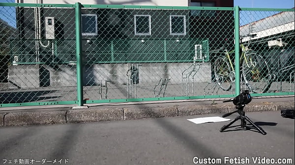 Nonton Print The Traces Of A Girl's Bicycle Tire On A Notebook thumbnail