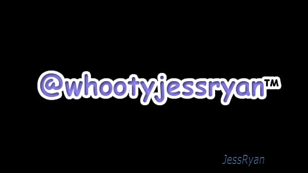 Play MP4 - Hot Milf With Big Ass Masturbating On Cam