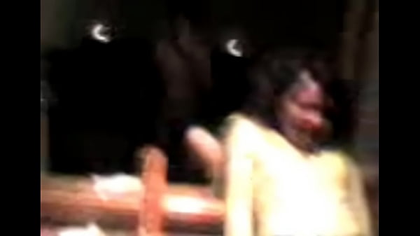 Play MP4 - chava de 23 a&ntilde;os sexo en el buro del hotel