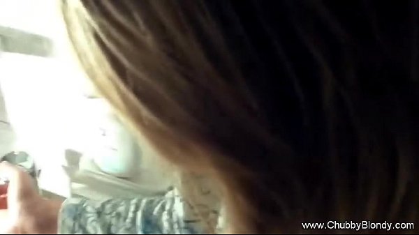 Play MP4 - BBW Housewife Blows Then Cleans Up