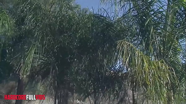 Nonton Stunning Blonde Takes Dick In Her Butt thumbnail