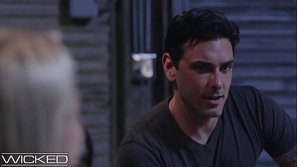 Play MP4 - Wicked Sex Cult Pounding Ceremony