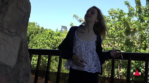 I'll Show You My Tits If You Come Outside And Hang thumbnail