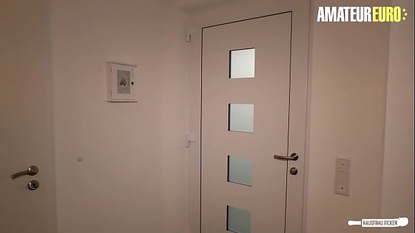 Play MP4 - AMATEUR EURO - Sexy German Wife Cheat Husband With Her Plumber