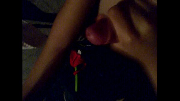 Play MP4 - Lolozinha de pau dentro