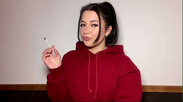 Smoking Then Masturbating And Soaking My Jeans With Squirt thumbnail