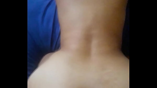 Latina_culona folla gratis me pide que_la grabe