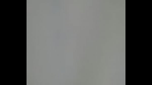 Do you know the name of this girl 