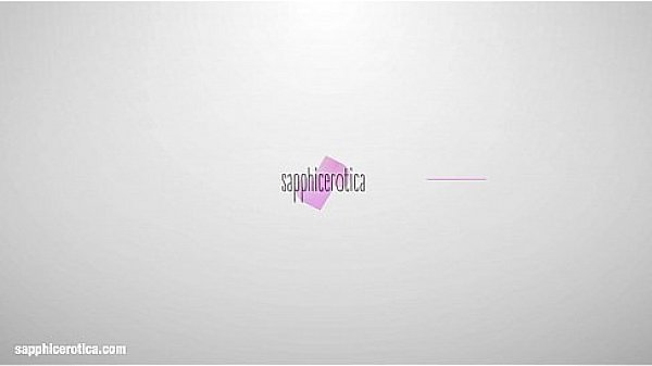 Nonton Stunning Blondes Nichol And Jodi Play With A Red Dildo thumbnail