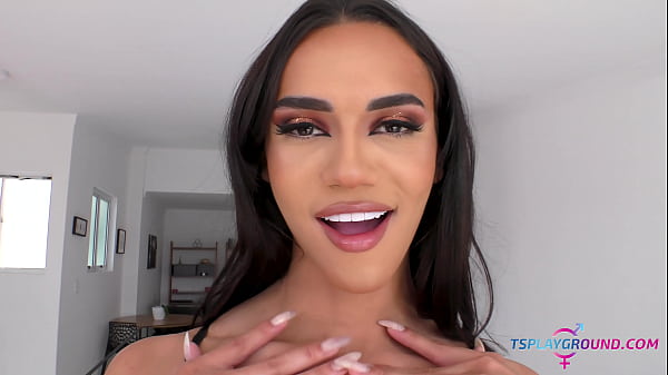 Play MP4 - Sexy T-girl Gabriella Ferraz having rough sex date with Liu Gang