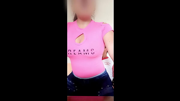 Play MP4 - SE ME OCURRIO IR A VISITAR A MI MEJOR AMIGO A SU LUGAR DE TRABAJO&period; EL ESTABA EN SU OFICINA DE CONSULTORIA Y ME PUSE A SEDUCIRLO&period; AL FINAL PUDIMOS FANTASEAR Y COQUETEAR BIEN SUCIO&period; PORNO REAL EN EL TRABAJO