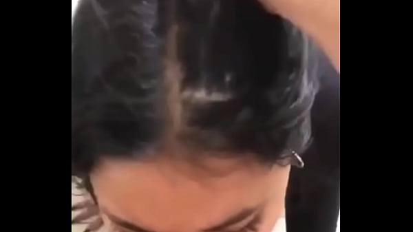 La novia de mi amigo dijo que es m&aacute;s rico lo prohibido y se rie