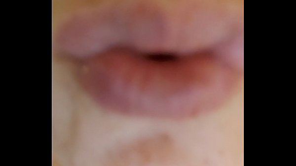 Play MP4 - Alina modelista porno star saying good morning